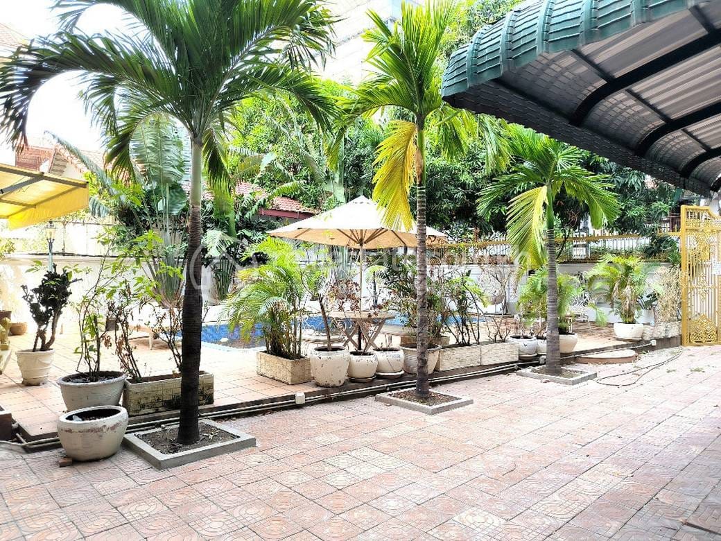 Vila For Sale & Rent in BKK 1, Boeng Keng Kang, Phnom Penh