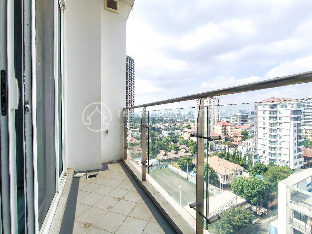 Infinity 28 condominium | Chroy Changvar Condo Na prodej in Chroy Changvar