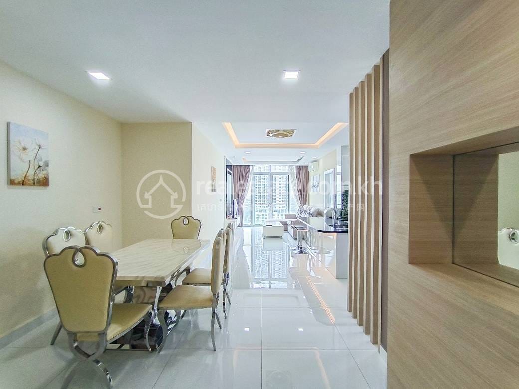 Chroy Changvar에 있는 아파트 For Sale & Rent $183,600