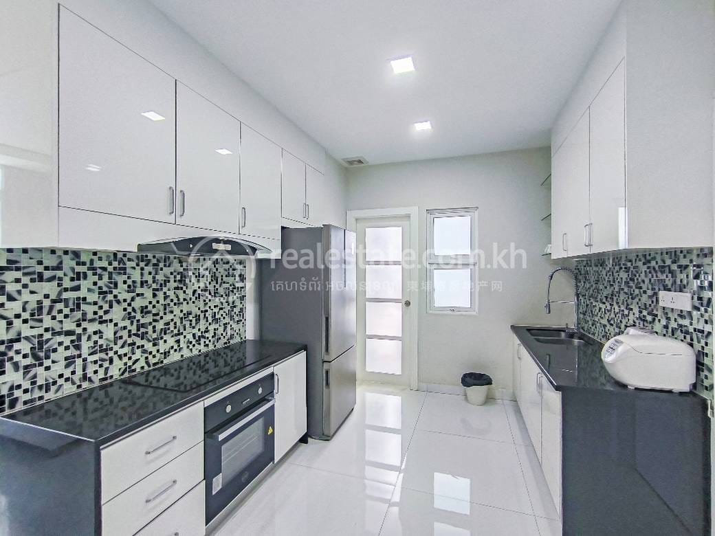 Infinity 28 condominium | Chroy Changvar Apartmán For Sale & Rent in Chroy Changvar