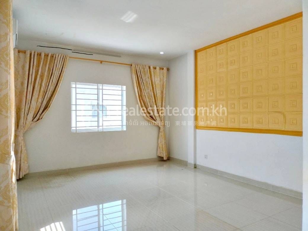 Byt Na prodej in Kamboul $89,000