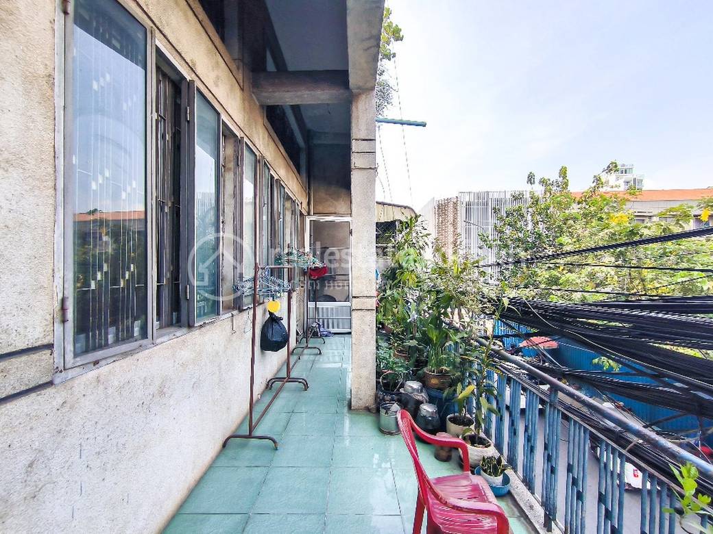 Daun Penh ตึกแถว สำหรับขาย ใน Daun Penh
