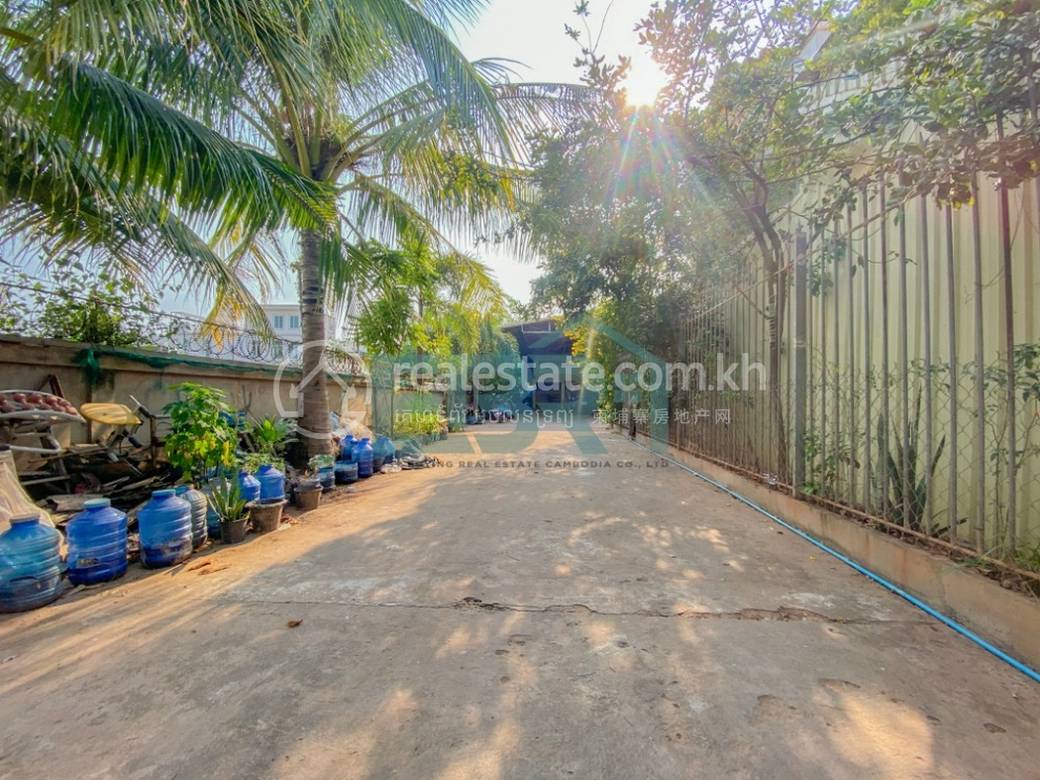 Svay Dankum House and lot For Sale in Svay Dankum
