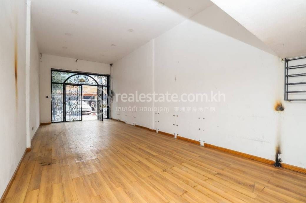 Tumnob Tuek店屋For Sale & Rent，位于Tumnob Tuek