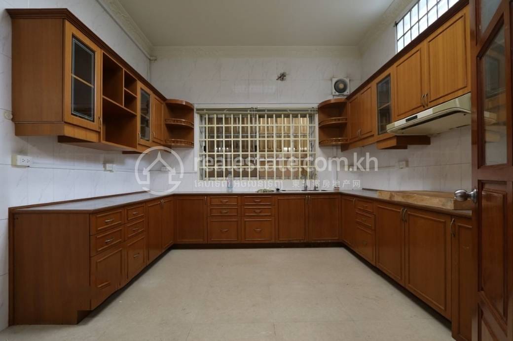 Villa À louer à Boeng Keng Kang $5,000