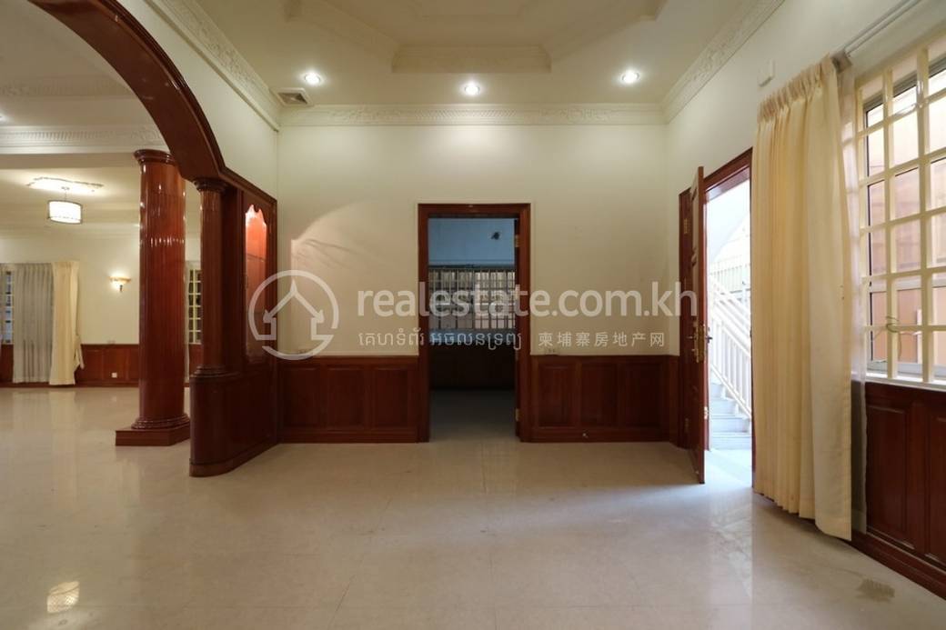 Villa 4 chambres À louer pour $5,000