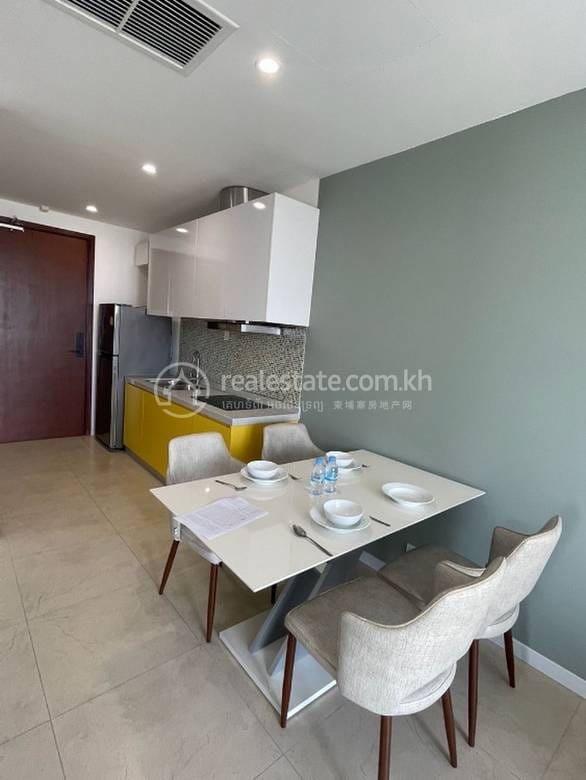 Condo K pronájmu in Chamkarmon $1,750