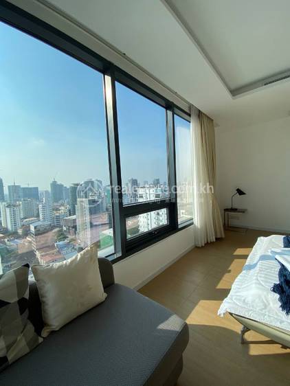 Condo For Sale in Chamkarmon $442,300