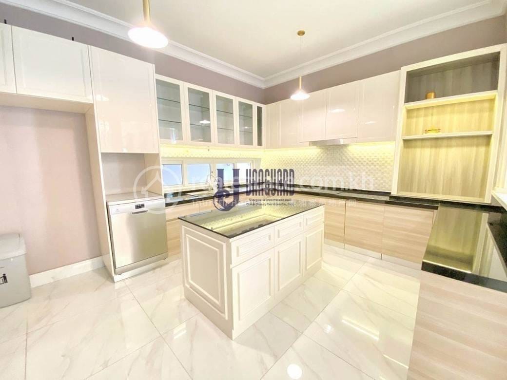 Nirouth Villa For Sale & Rent in Nirouth