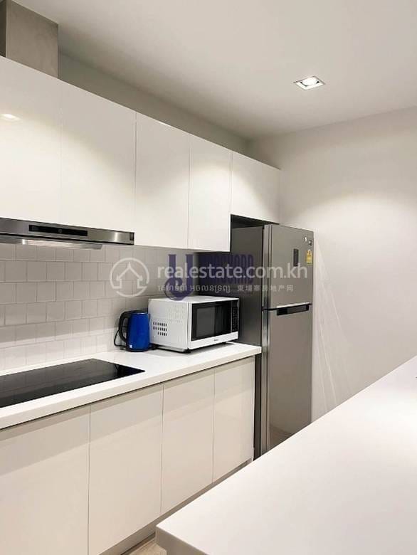 Condo Na wynajem w Sen Sok $1,200
