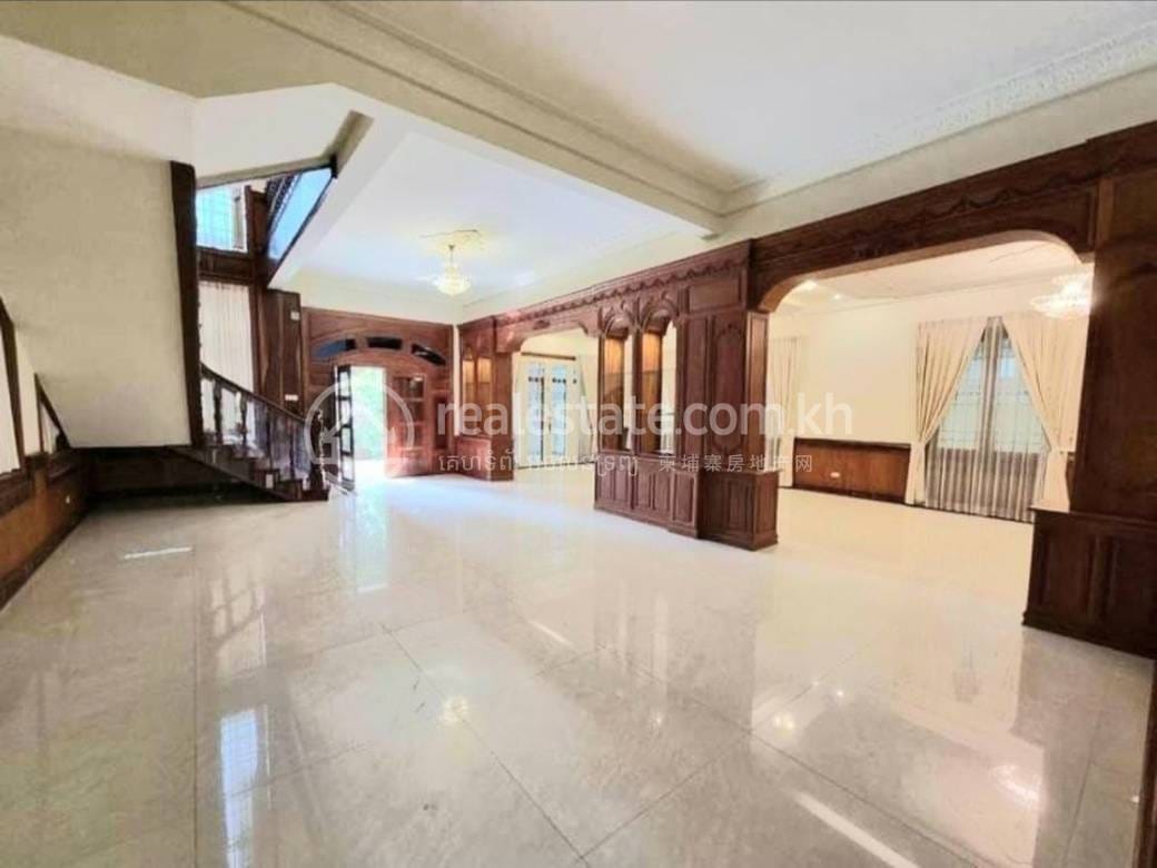 Villa For Rent in Boeng Keng Kang $4,600