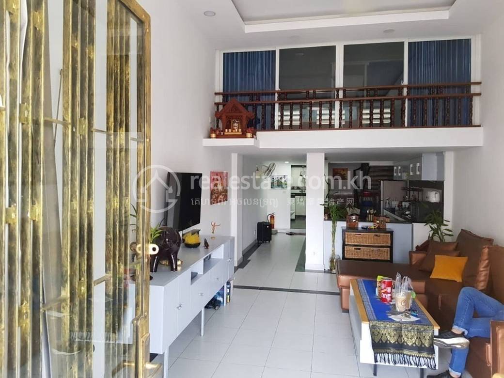 Flat House For Sale & Rent in Daun Penh $299,000