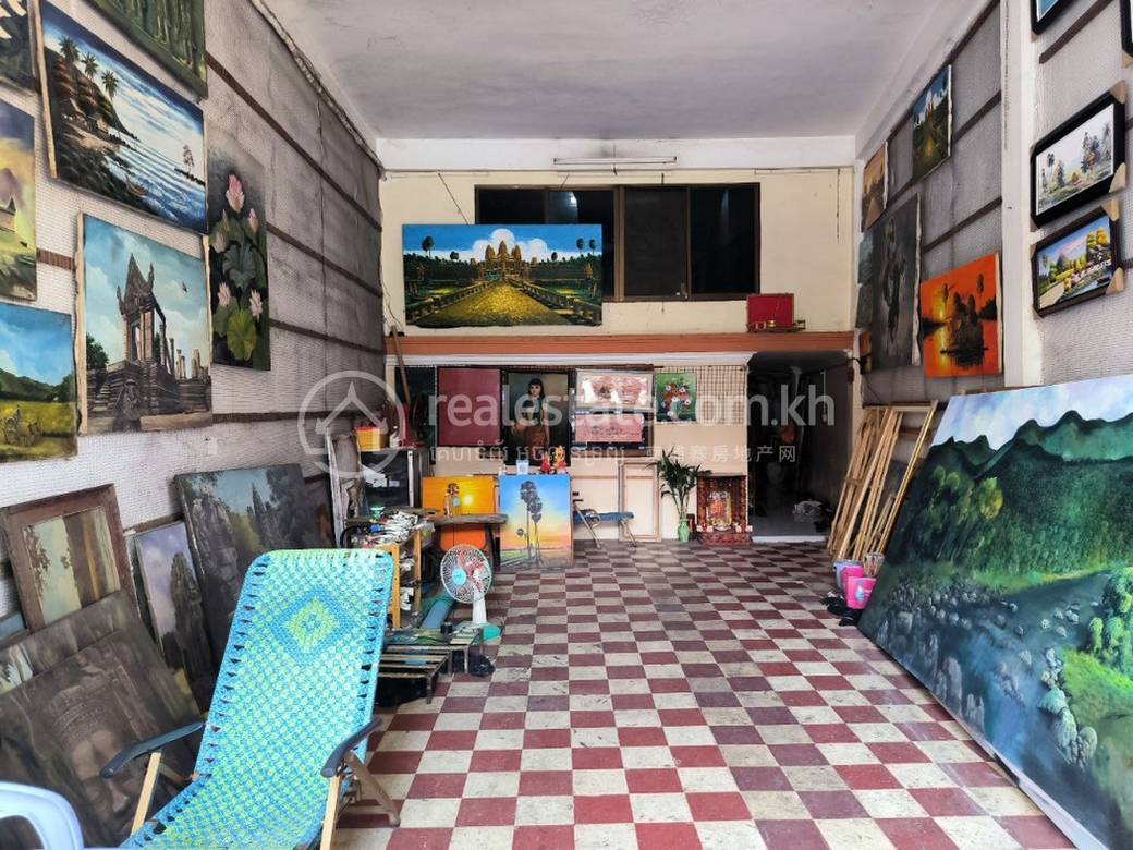 Shophouse Na prodej in Daun Penh $800,000