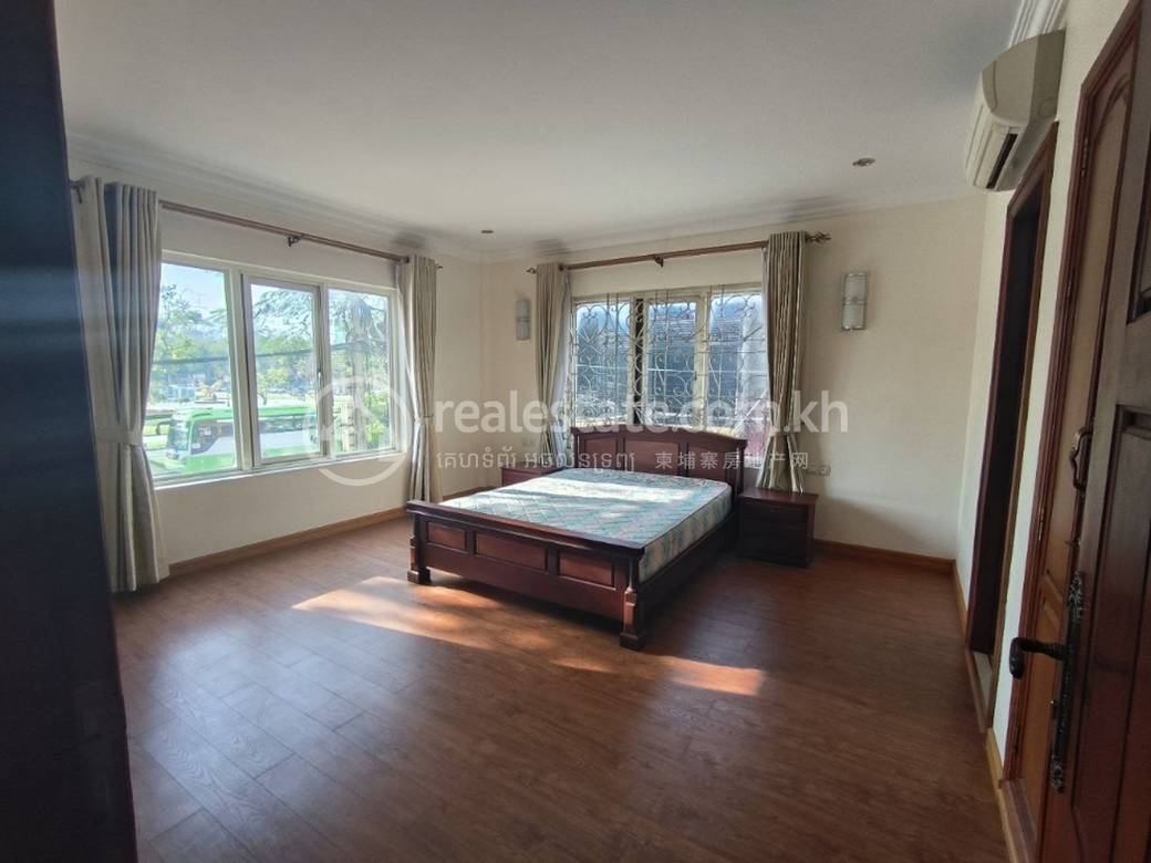 Apartment For Rent in Daun Penh $1,000