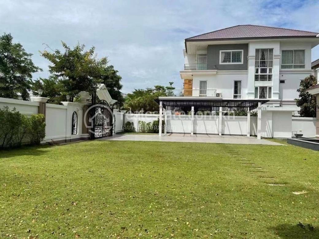 วิลล่า สำหรับเช่า ใน Chbar Ampov $12,000