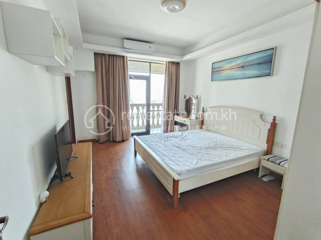 Apartment For Rent in Tonle Bassac, Chamkarmon, Phnom Penh