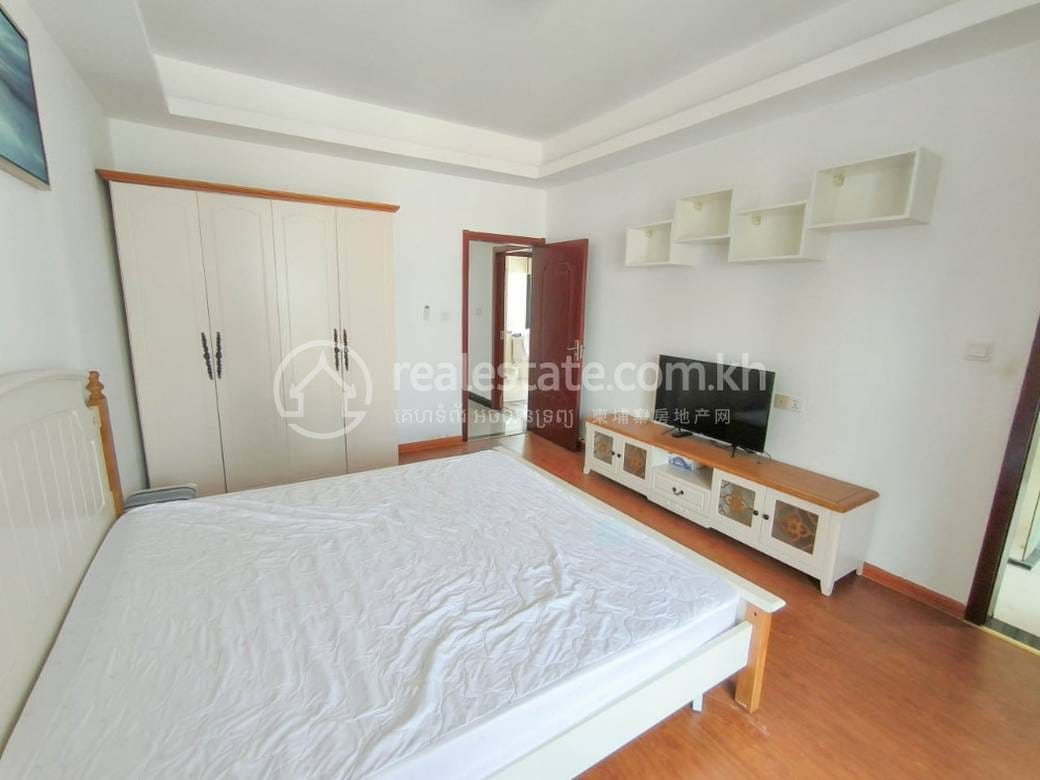Tonle Bassac Apartment For Rent in Tonle Bassac