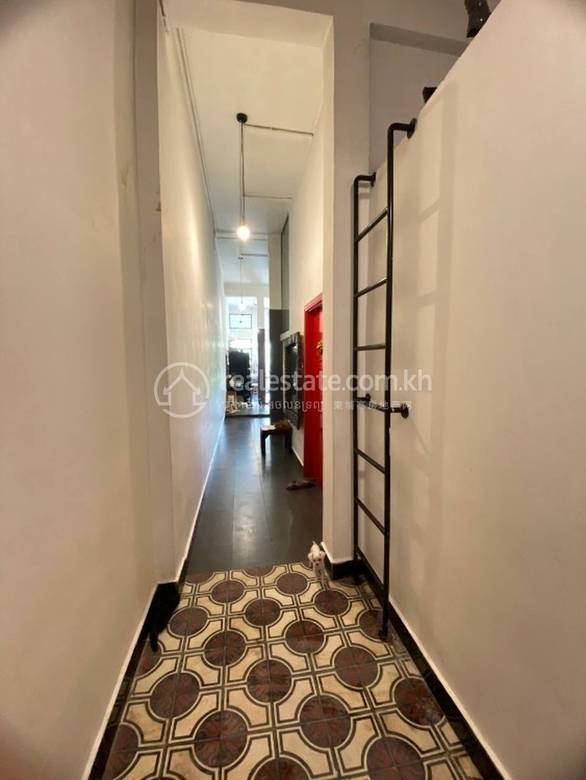 Apartment For Sale in Phsar Kandal I, Daun Penh, Phnom Penh