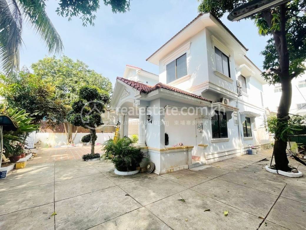 Furnished Villa For Rent