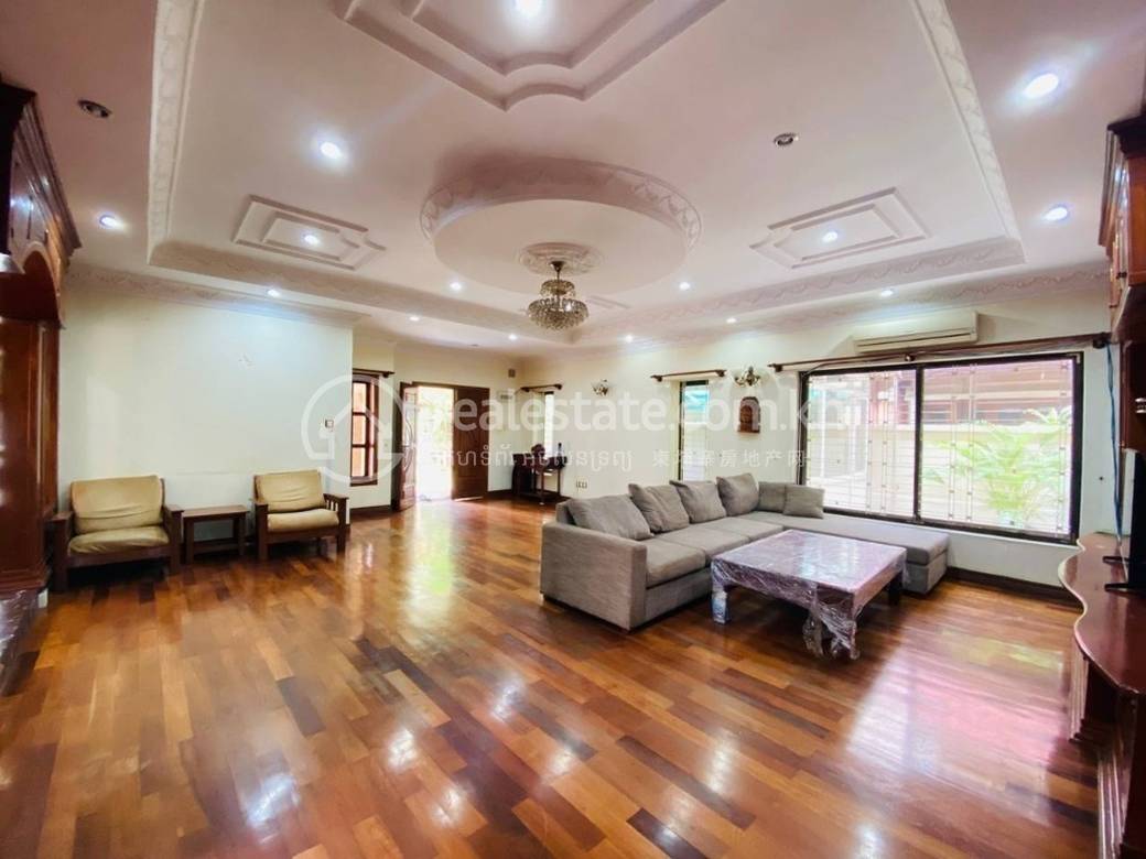 Vila K pronájmu in Boeung Kak 1, Toul Kork, Phnom Penh