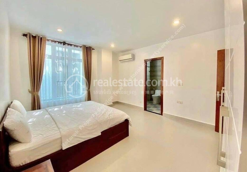Apartment For Rent in Chamkarmon $1,100