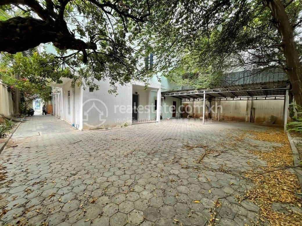Daun Penh别墅出租，价格$3,500
