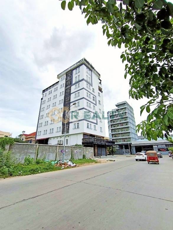 Bâtiment For Sale & Rent avec 5 place de parking