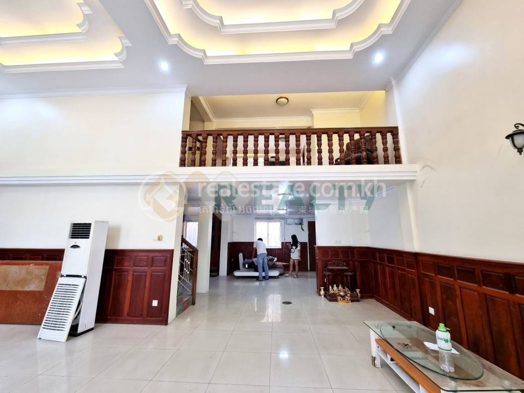 Toul KorkCommercialShophouse出租，价格$2,000