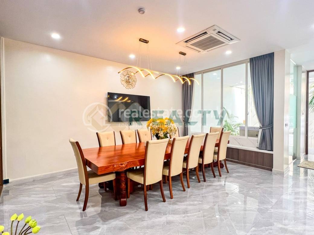 ផ្ទះល្វែង សំរាប់លក់ នៅ, បឹងកេងកង១, បឹងកេងកង, ភ្នំពេញ