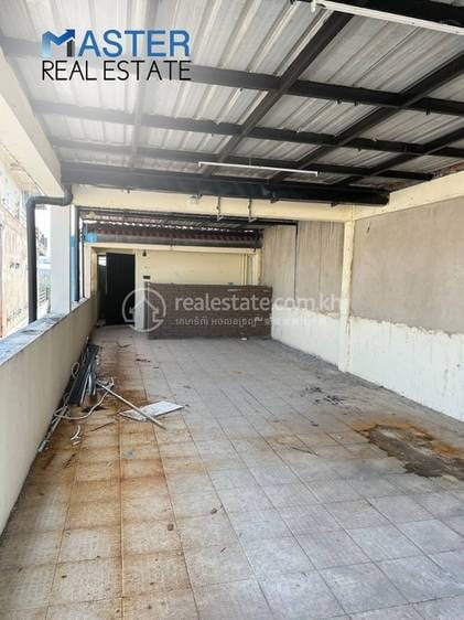 Sihanoukville店屋For Sale & Rent，价格$380,000