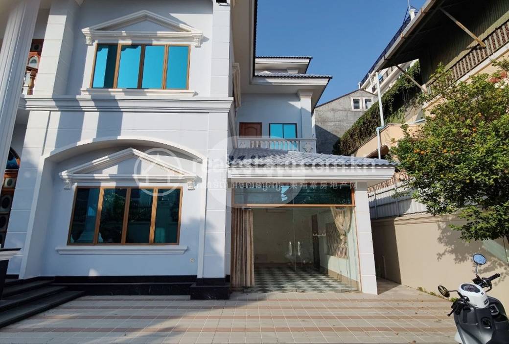 Vila K pronájmu in Boeung Kak 1, Toul Kork, Phnom Penh