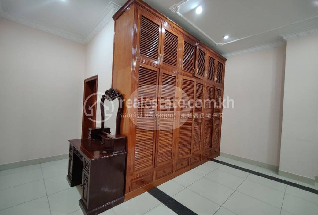Vila K pronájmu in Toul Kork $5,500