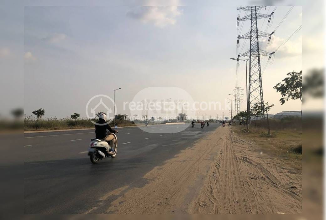 Lot For Sale in Meanchey $9,504,000