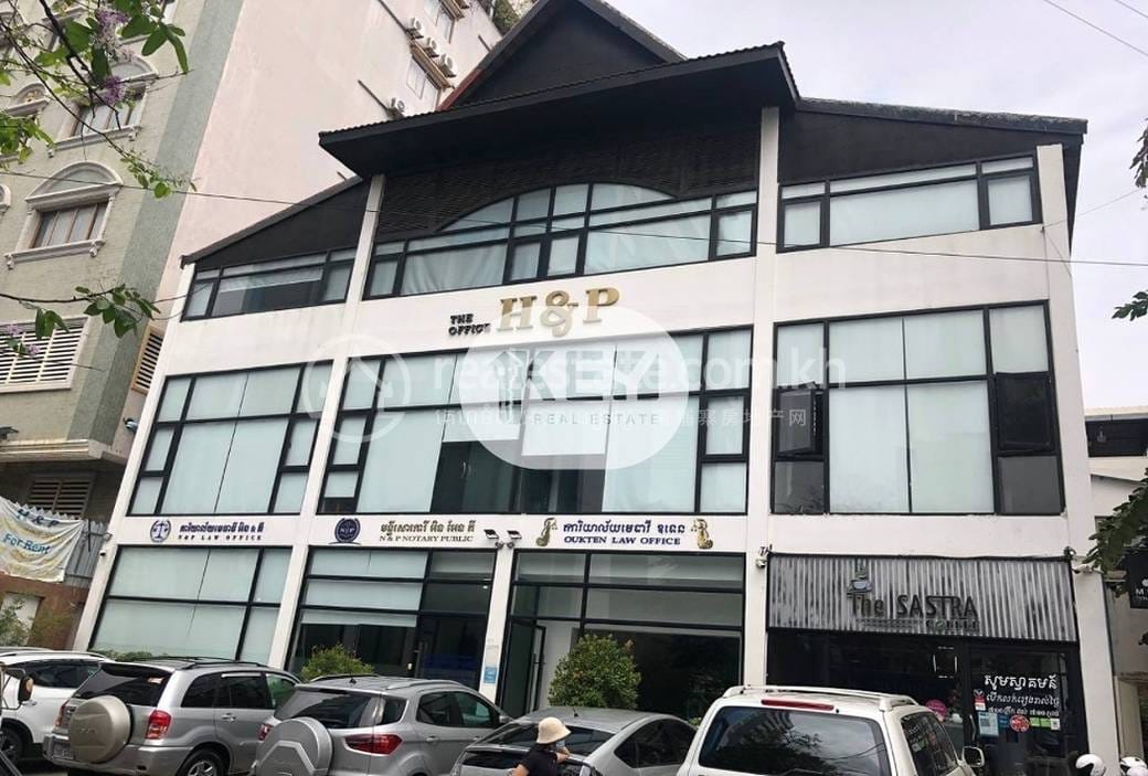 Kanceláře K pronájmu in Daun Penh $270
