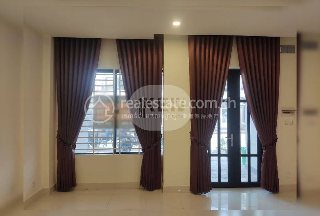 ลิงก์เฮ้าส์ For Sale & Rent พร้อมที่จอดรถ 1 คัน