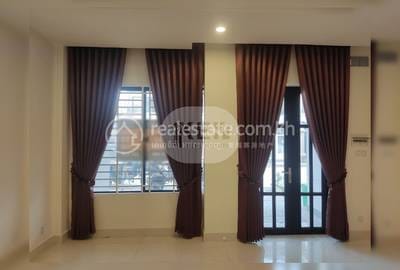 ลิงก์เฮ้าส์ For Sale & Rent พร้อมที่จอดรถ 1 คัน