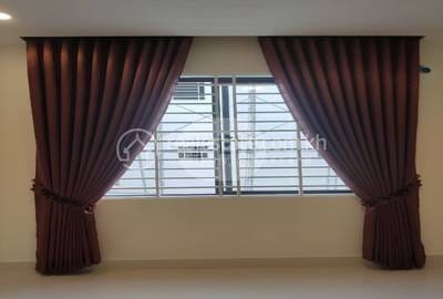 Nirouth ลิงก์เฮ้าส์ For Sale & Rent ใน Nirouth