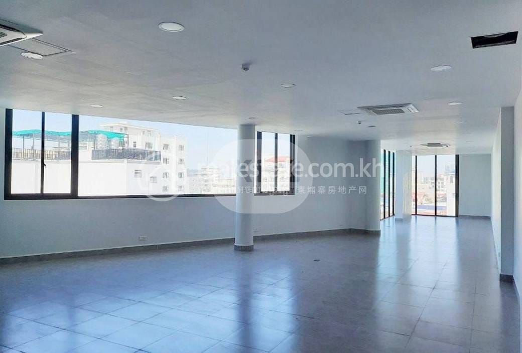Kanceláře K pronájmu in Toul Kork $1,885