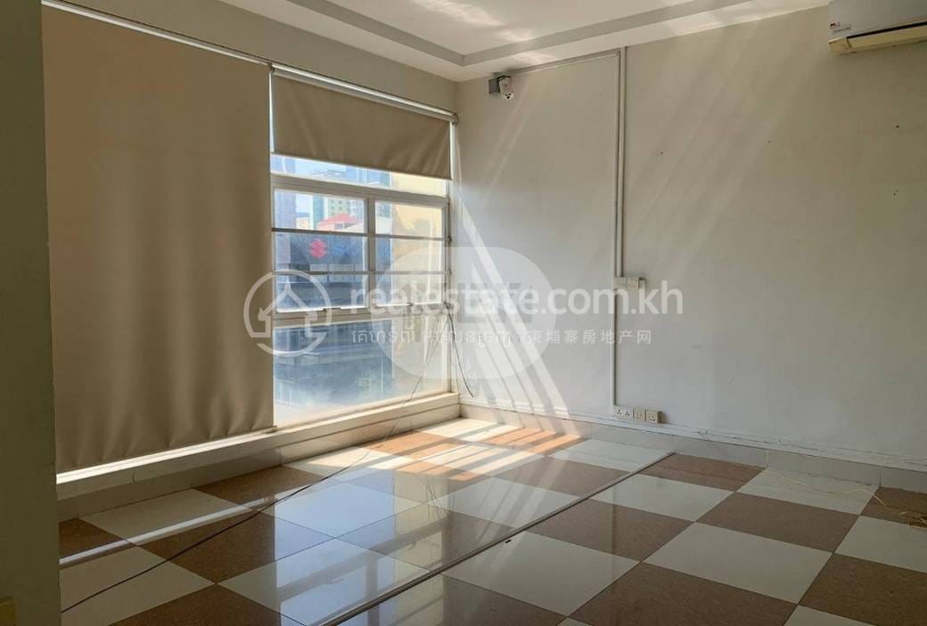 Daun Penh에 있는 사무물업 임대 $2,340