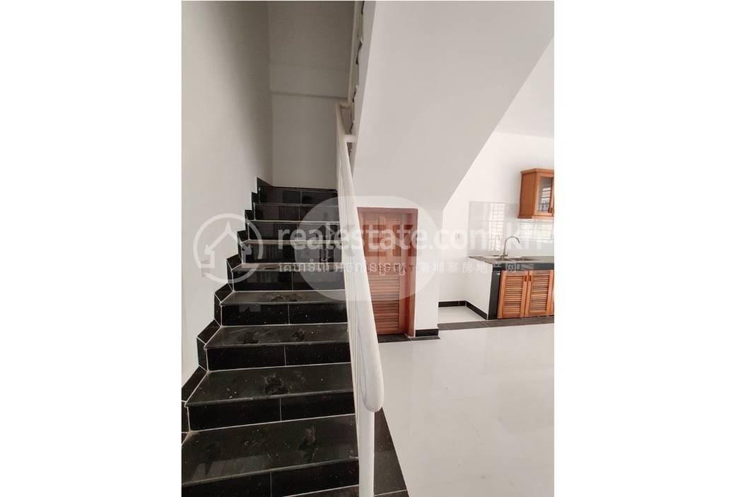 Preaek Anhchanh Flat House Na prodej in Preaek Anhchanh