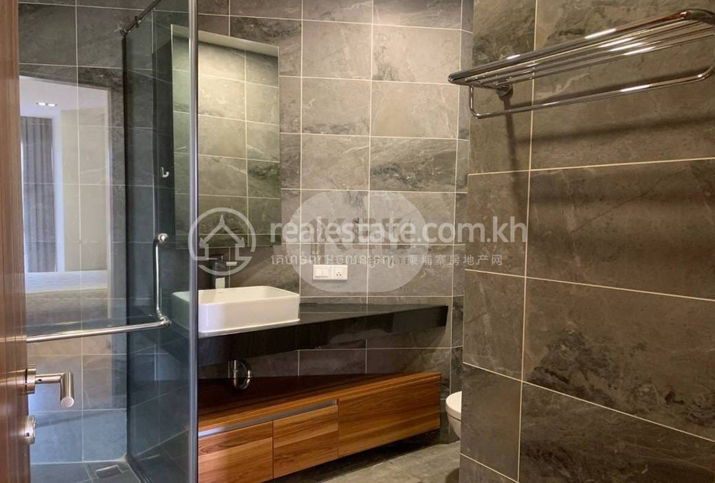 Кондоминиум Для Аренды in Daun Penh $1,250