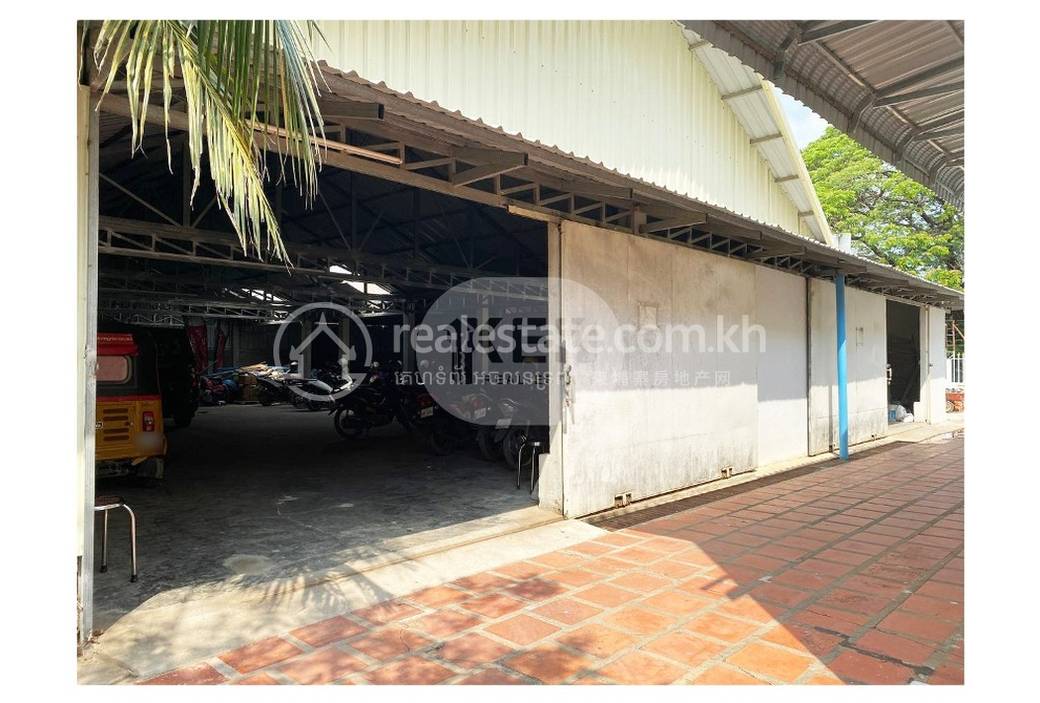 Entrepôt À louer à Preaek Ta Sek, Chroy Changvar, Phnom Penh