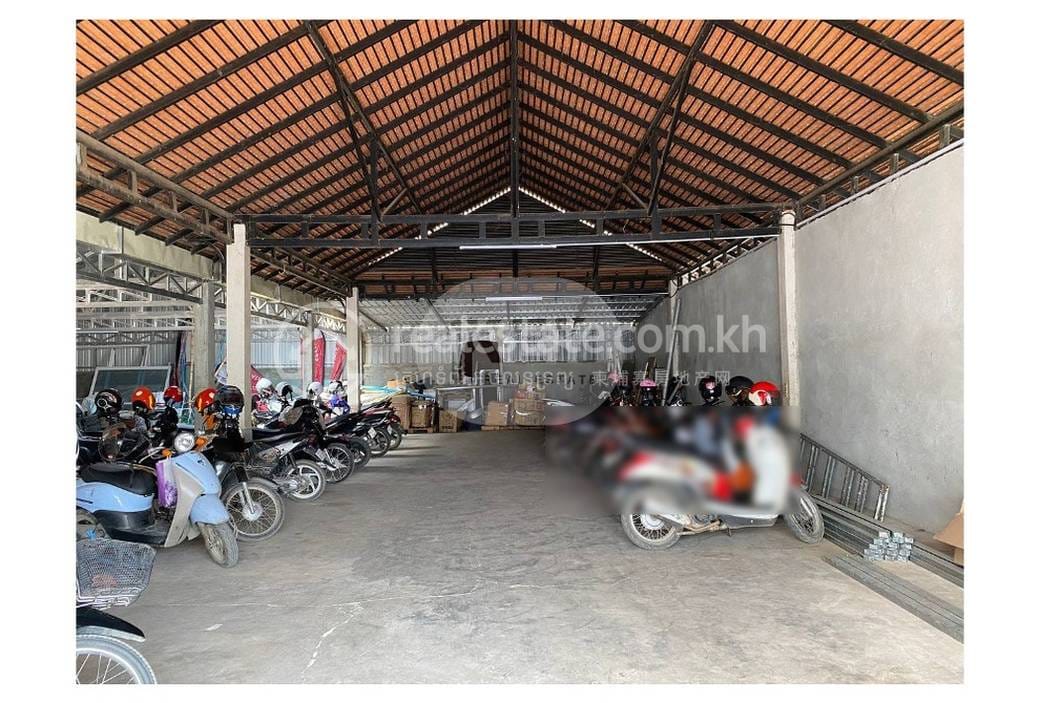 Preaek Ta Sek Entrepôt À louer à Preaek Ta Sek