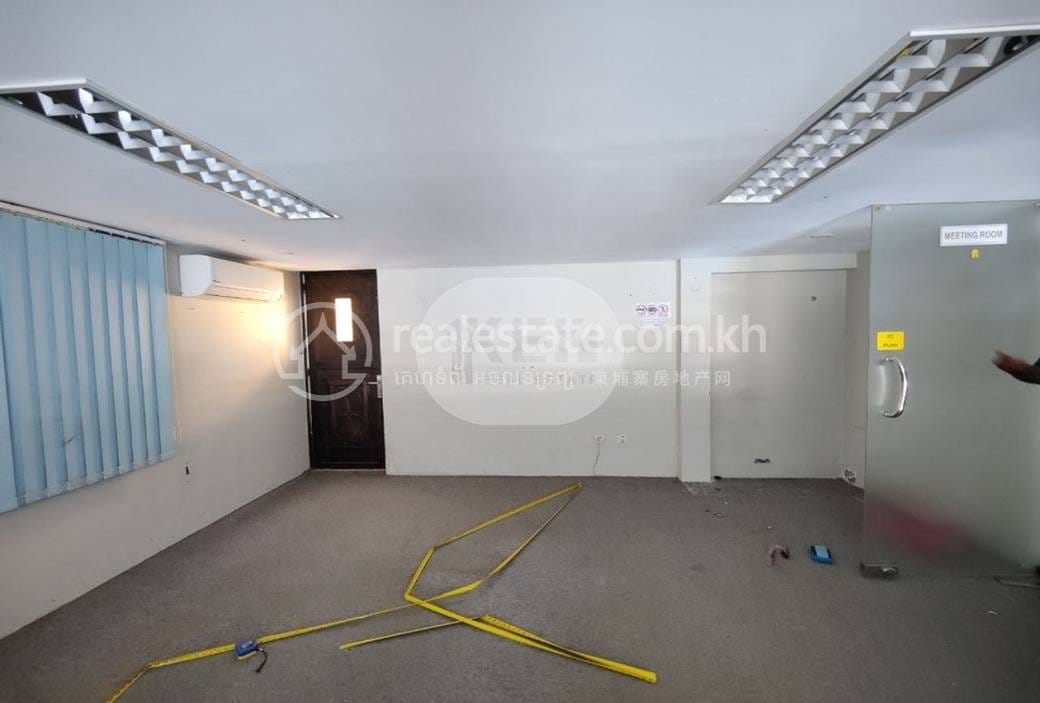 店屋出售，位于, 新金边, 森速区, 金边