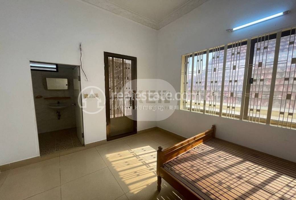 Villa À louer à, Phsar Daeum Thkov, Chamkarmon, Phnom Penh