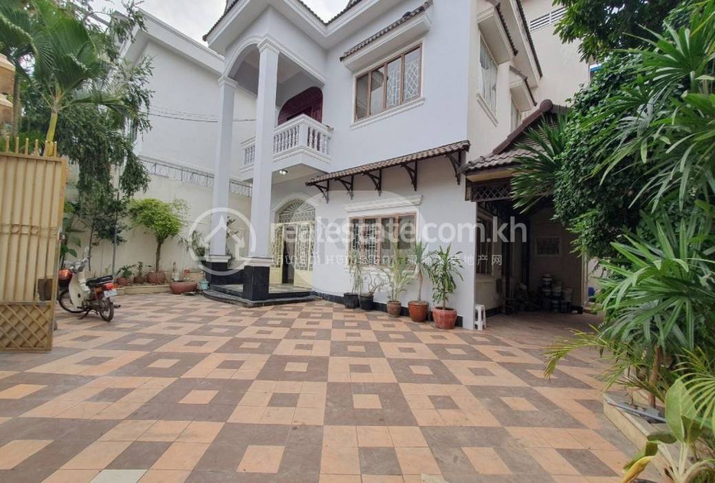 Villa For Rent in Phsar Daeum Thkov, Chamkarmon, Phnom Penh