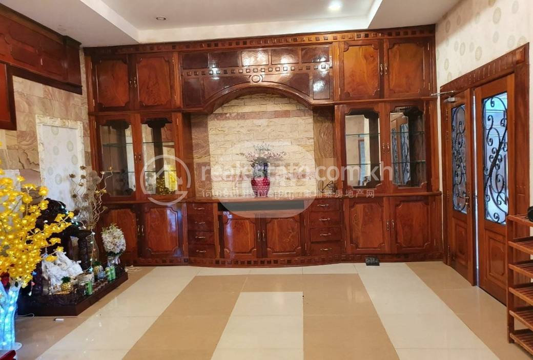 Vila K pronájmu in Sen Sok $2,500