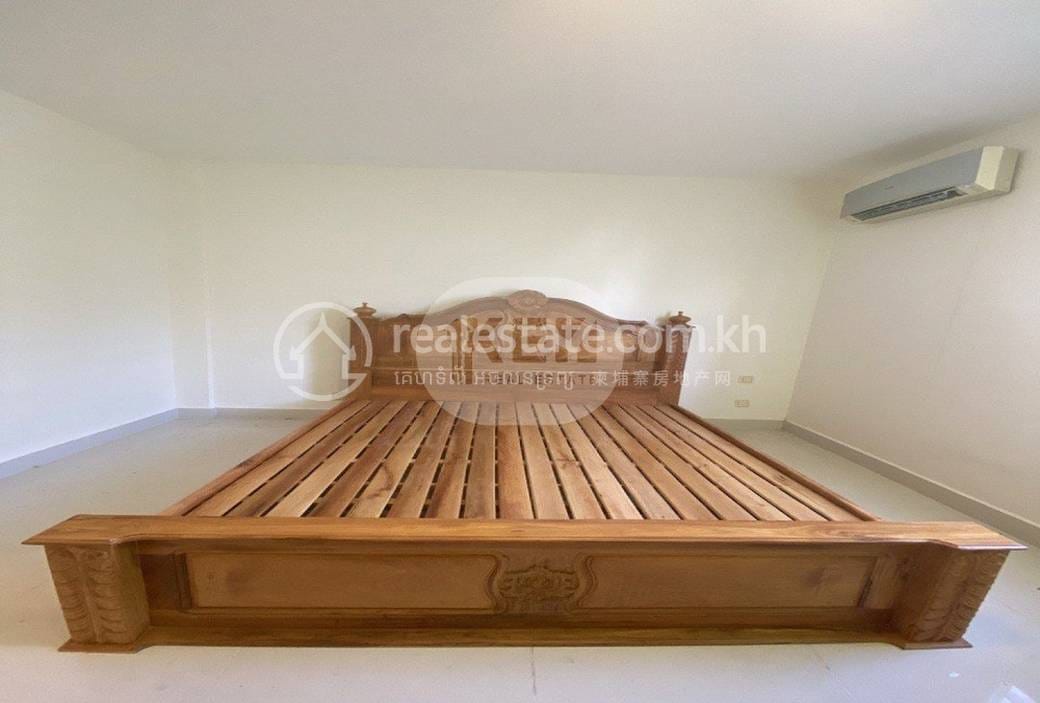 Preaek Lieb联排住宅出售，位于Preaek Lieb