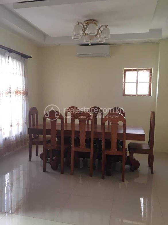 Tuol Sangke Villa For Rent in Tuol Sangke