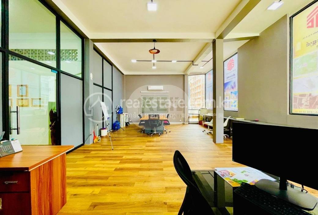 Kanceláře K pronájmu in BKK 1, Boeng Keng Kang, Phnom Penh